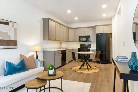 Kitchen - 4 Uneva Ct #B1, Eagle, CO 81631 photo 1 of 3