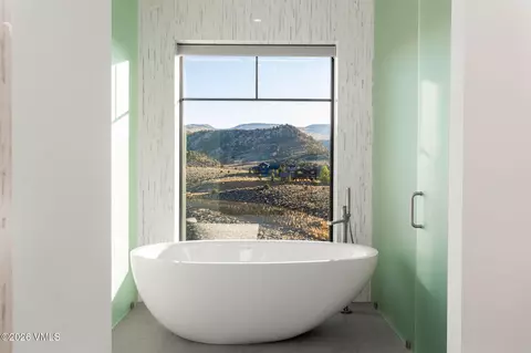 Bath - 1658 E Haystacker Dr, Eagle, CO 81631 photo 3 of 7