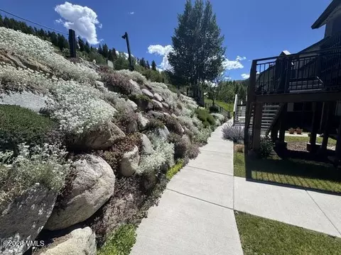Exterior - 596 Daisy Ln #2, Avon, CO 81620 photo 5 of 8