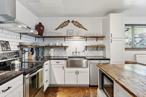 Kitchen - 596 Daisy Ln #2, Avon, CO 81620 photo 5 of 5