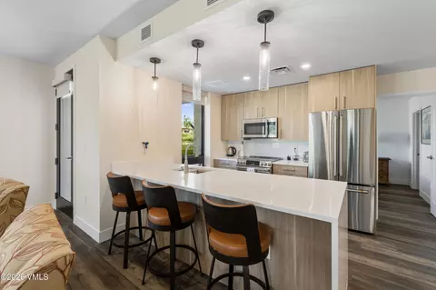 Kitchen - 91 Mount Hope Cir #D102, Eagle, CO 81631 photo 2 of 7