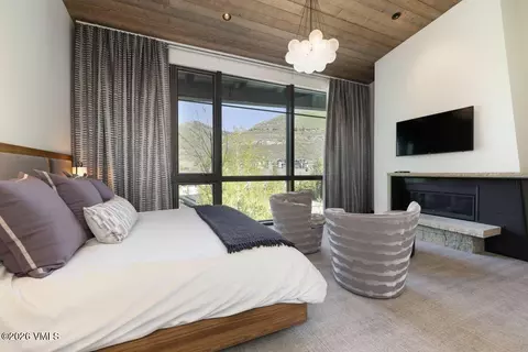 Bedroom - 1226 Westhaven Cir #EAST, Vail, CO 81657 photo 2 of 7