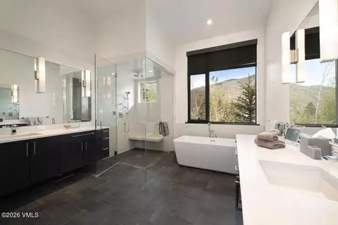 Bath - 1226 Westhaven Cir #EAST, Vail, CO 81657 photo 1 of 6