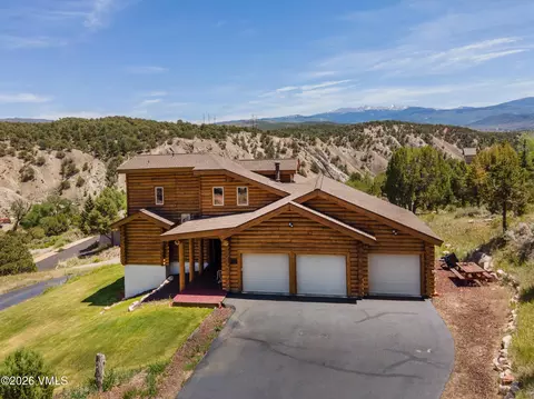 38 Deer Trail Ct, Eagle, CO 81631