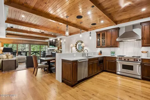 434 S Frontage Rd E # 204, Vail, CO 81657 photo 6