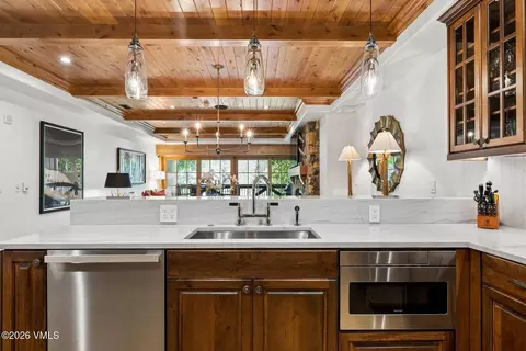 434 S Frontage Rd E # 204, Vail, CO 81657 photo 9