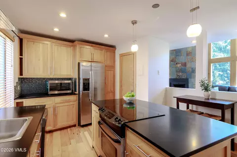 Kitchen - 142 Eagle Dr #B-4, Eagle-vail, CO 81620 photo 2 of 4