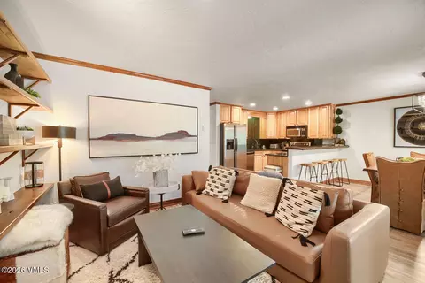 4620 Vail Racquet Clb Apt Bldg 8 #BLDG 8  6, Vail, CO 81657