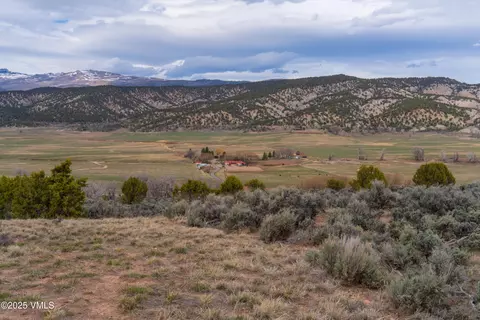 78 Avalanche Peak Way, Eagle, CO 81631 photo 2