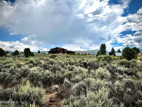 1351 E Haystacker Dr, Eagle, CO 81631 photo 4