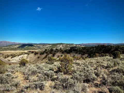 2736 E Haystacker Dr, Eagle, CO 81631 photo 3