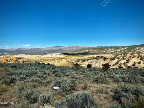 2736 E Haystacker Dr, Eagle, CO 81631 photo 2