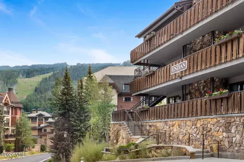 707 W Lionshead Cir #B-1, Vail, CO 81657