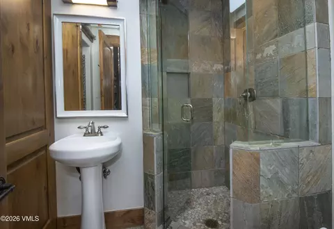 Bath - 1120 Village Rd #8, Beaver Creek, CO 81620 photo 8 of 8