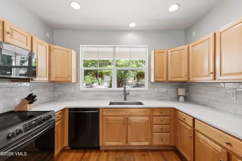 Kitchen - 59 Hockett St, Eagle, CO 81631 photo 1 of 2