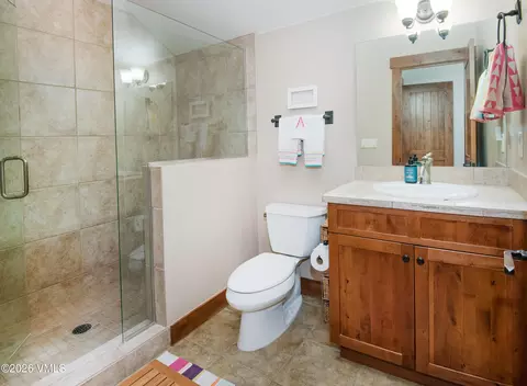 Bath - 330 Palmer Loop, Eagle, CO 81631 photo 1 of 8