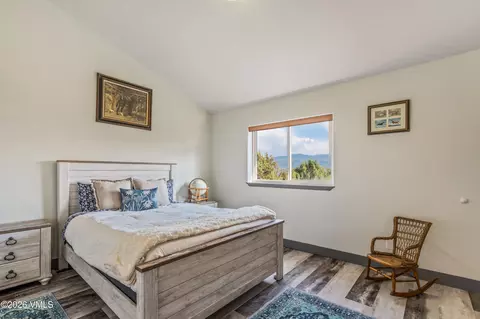 Bedroom - 1072 Mesa Dr, Eagle, CO 81631 photo 2 of 4