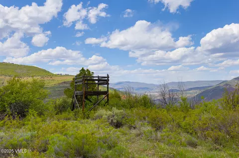 114 Alhambra Pl, Edwards, CO 81632 photo 3