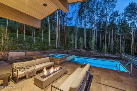 Exterior - 466 Forest Rd, Vail, CO 81657 photo 7 of 11