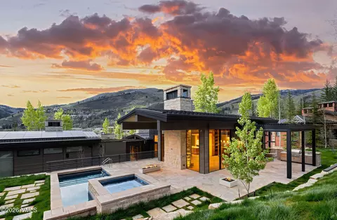 466 Forest Rd, Vail, CO 81657 photo 14