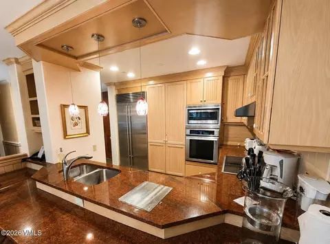 Kitchen - 292 E Meadow Dr #550, Vail, CO 81657 photo 1 of 1