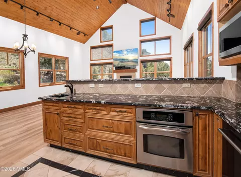 Kitchen - 416526 Eby Creek Rd, Eagle, CO 81631 photo 4 of 4