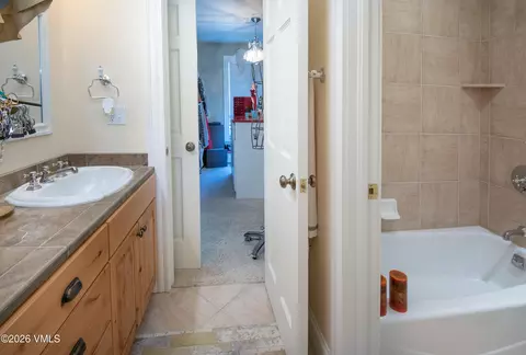 390 Harrier Cir, Eagle, CO 81631 photo 25