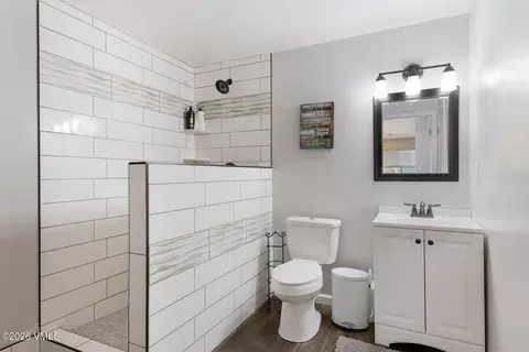 Bath - 55 Ewing St, Eagle, CO 81631 photo 1 of 6