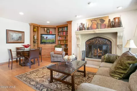 131 W Meadow Dr # 202, Vail, CO 81657