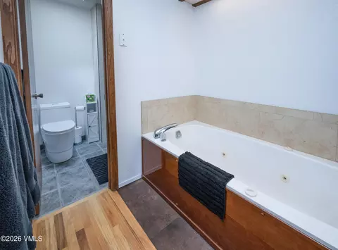 Bath - 102 W Seventh St, Eagle, CO 81631 photo 3 of 6