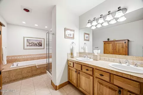 Bath - 128 River Ranch Rd, Edwards, CO 81632 photo 1 of 7