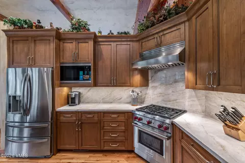 Kitchen - 182 E Timber Draw, Edwards, CO 81632 photo 5 of 5