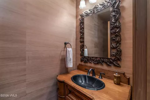 Bath - 182 E Timber Draw, Edwards, CO 81632 photo 1 of 6