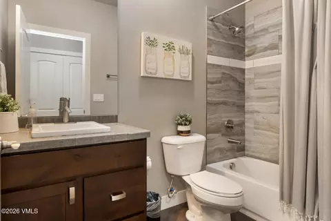 Bath - 38 Soleil Cir, Eagle, CO 81631 photo 6 of 6