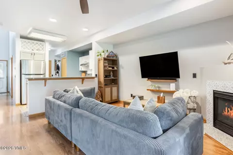 Living - 87 Stonegate Cir, Edwards, CO 81632 photo 3 of 3