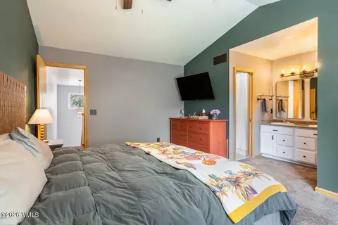 Bedroom - 87 Stonegate Cir, Edwards, CO 81632 photo 4 of 4