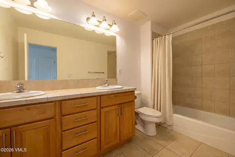 Bath - 60 Mill Rd # K2, Eagle, CO 81631 photo 1 of 2