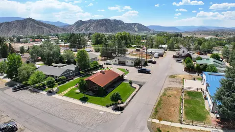 View/Area - 605 Mcintire St, Eagle, CO 81631 photo 4 of 5