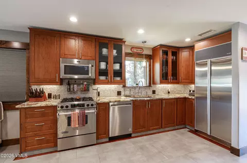 Kitchen - 605 Mcintire St, Eagle, CO 81631 photo 1 of 4
