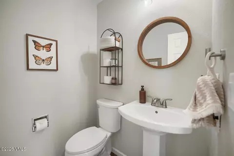 Bath - 40 Beecher St, Eagle, CO 81631 photo 5 of 5