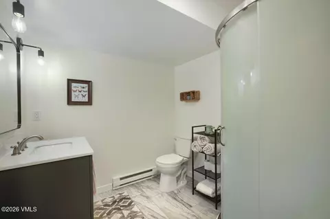 Bath - 40 Beecher St, Eagle, CO 81631 photo 3 of 5