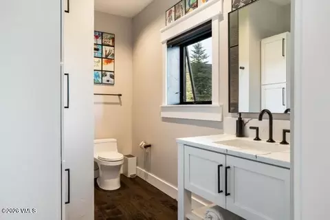 Bath - 878 Gray Rock Dr, Eagle, CO 81631 photo 6 of 8