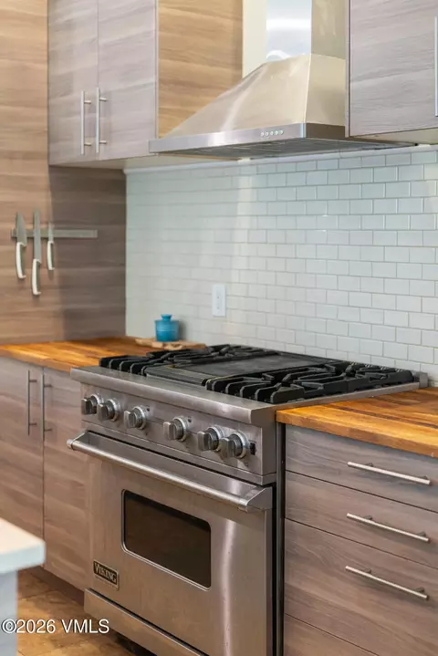 Kitchen - 318 Ryshot, Eagle, CO 81631 photo 2 of 4