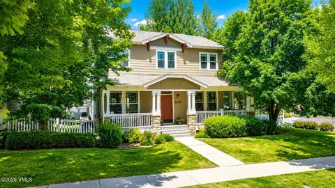 35 Beecher St, Eagle, CO 81631
