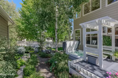 Exterior - 72 Longview Ave, Eagle, CO 81631 photo 5 of 7