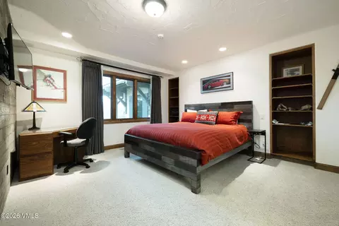 Bedroom - 576 Pilgrim Dr, Edwards, CO 81632 photo 3 of 6