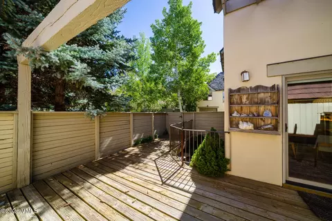 Exterior - 3000 Eaglebend Dr #14, Avon, CO 81620 photo 4 of 11