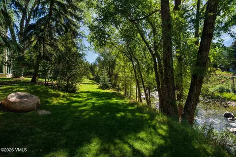 Exterior - 3000 Eaglebend Dr #14, Avon, CO 81620 photo 10 of 11
