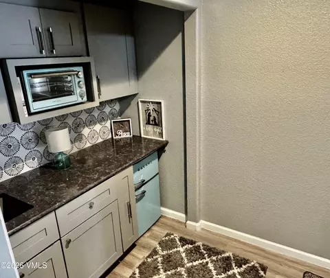 Kitchen - 63 Christian Ct, Eagle, CO 81631 photo 6 of 6