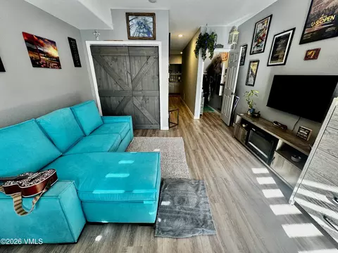 Living - 63 Christian Ct, Eagle, CO 81631 photo 4 of 4